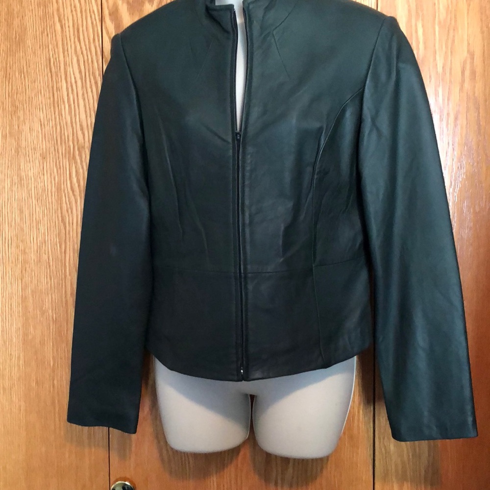 Newport News green blazer